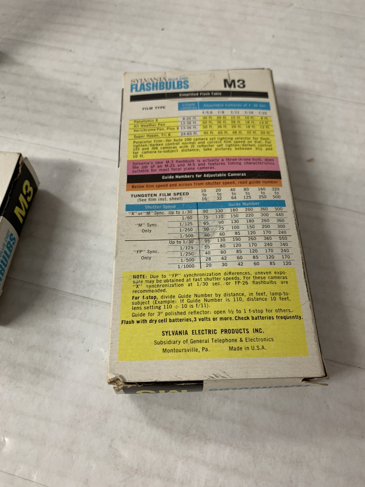 (x3)- Sylvania Vintage M3 Blue Dot 12 Flash Bulbs Camera Bulb NOS Lot Set-READ