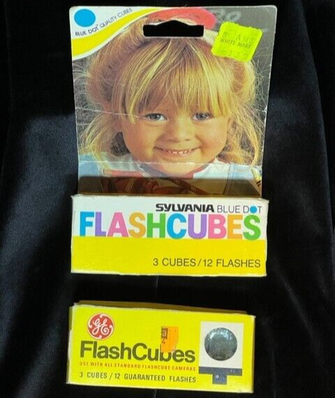 2 Flashcube Packages 3 bulbs each 24 Flashes Total Sylvania and GE