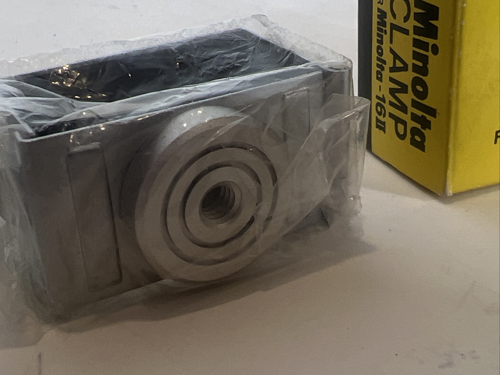 Genuine Minolta Accessory Tripod Shoe Clamp for Minolta 16 II 6204 610 NEW