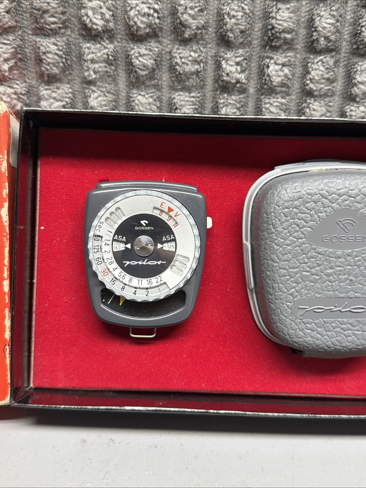 Gossen Pilot Precision Exposure Meter with Box Case & Manual