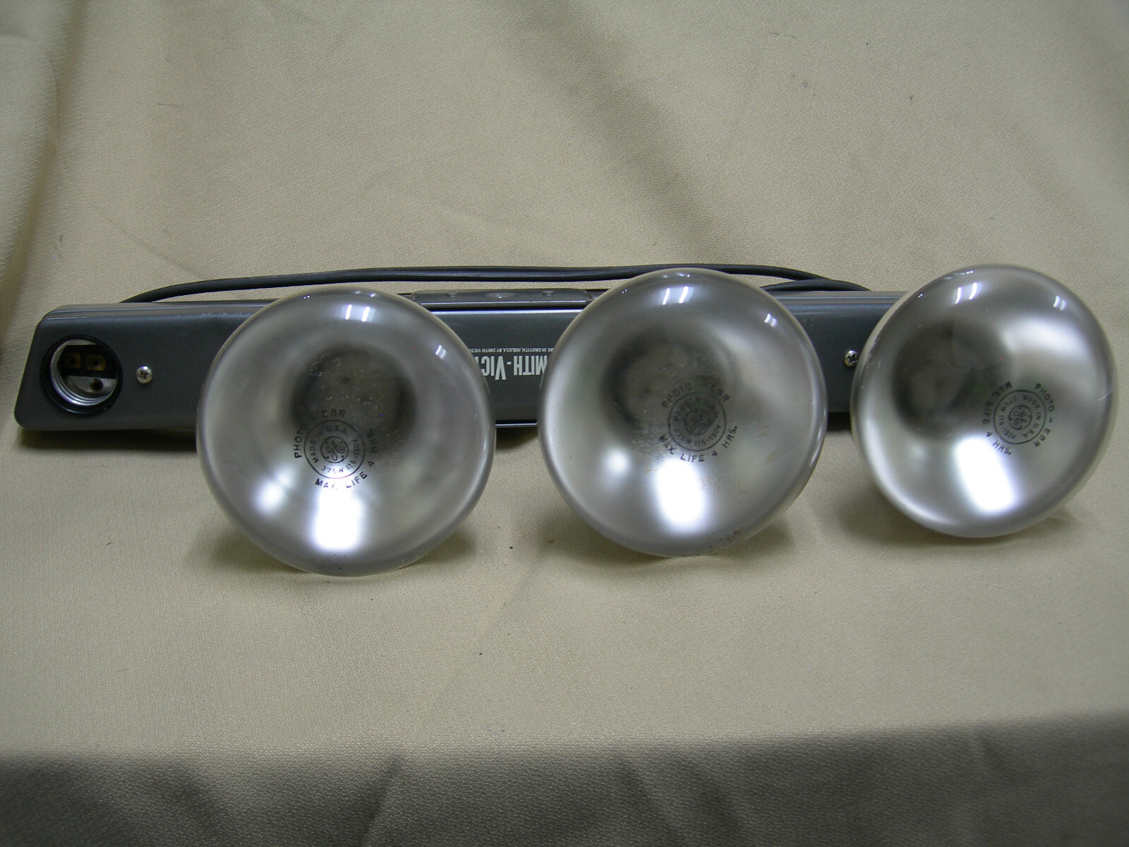 Vintage Smith Victor Gl-43X 4 Socket movie lite Photography Light Bar with case