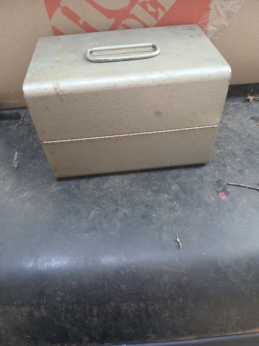 Vintage Brumberger Steel Storage Box or Case for 12 8mm Film Reels with Handle