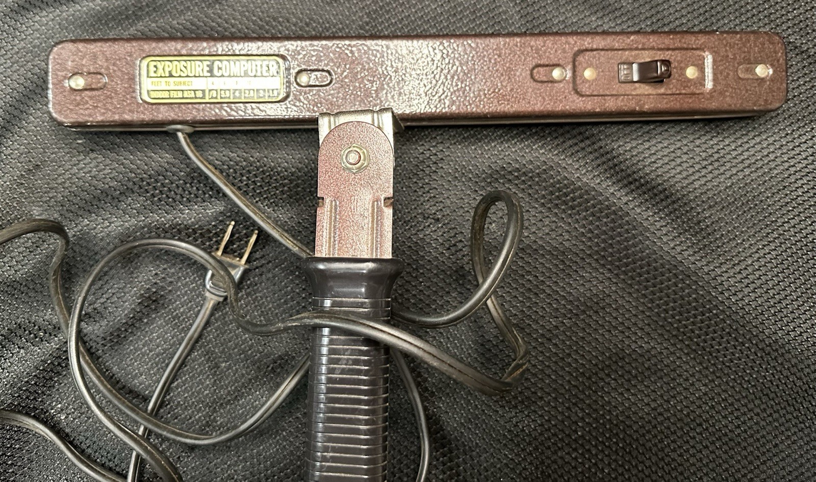 Vintage 1950’s ACME Mov-e-Lite 4-bulb Light Bar For Photography Filmmaking Metal