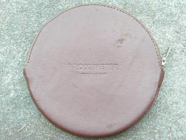 VTG GERMAN H.SCHNEIDER PROXIMETER 1 LEICA SUMMITAR 5 CM LEATHER ZIPPED CASE ONLY