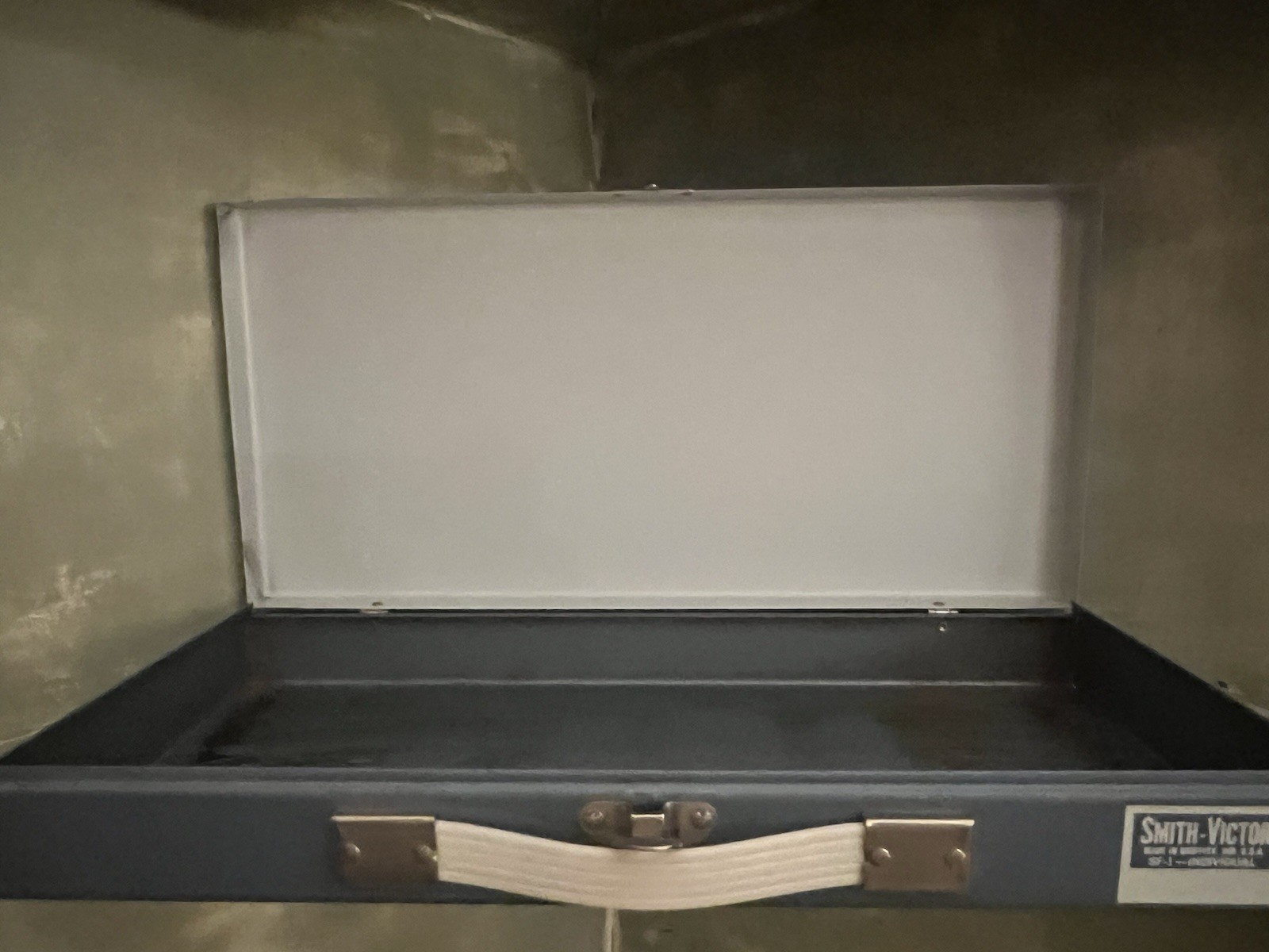 Smith-Victor SF-1 Individual Hard Carrying Case, Universal Compatible