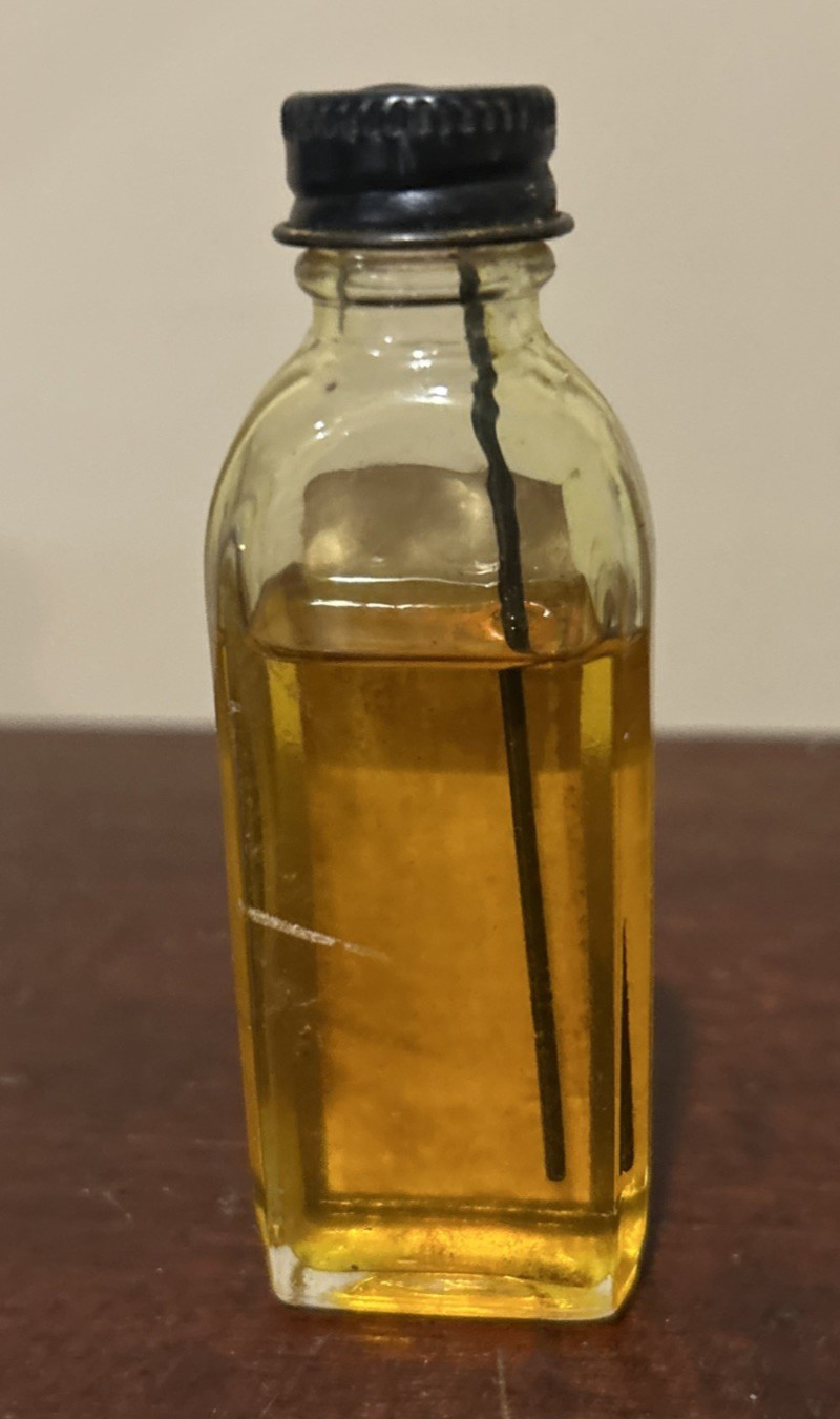 DeJUR Film Movie Projector Lubricating Oil Glass Bottle