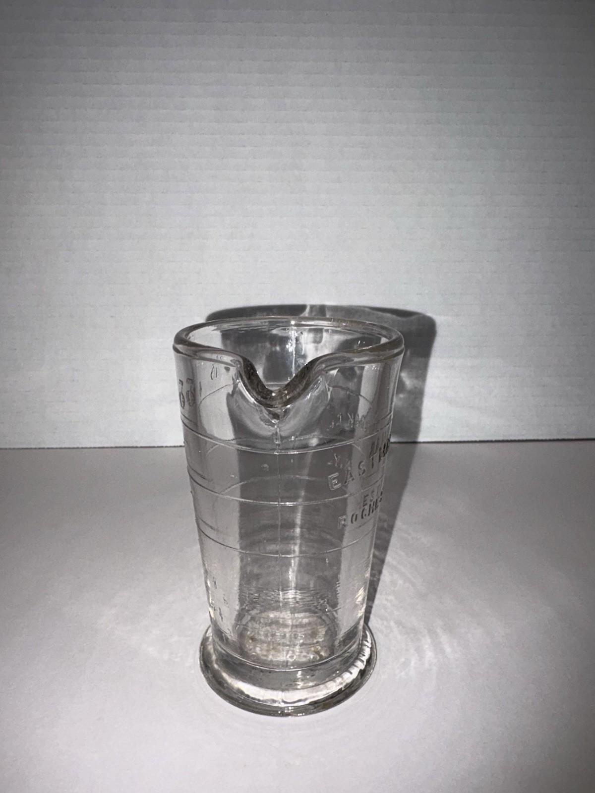 Vintage Eastman Kodak ConPhotographic 4 oz Glass Measuring Beaker Rochester NY