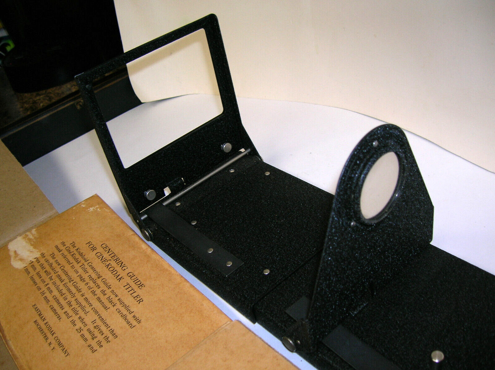 VINTAGE EASTMAN KODAK CINE-KODAK TITLER w/ ORIGINAL BOX & ACCESSORIES 1933
