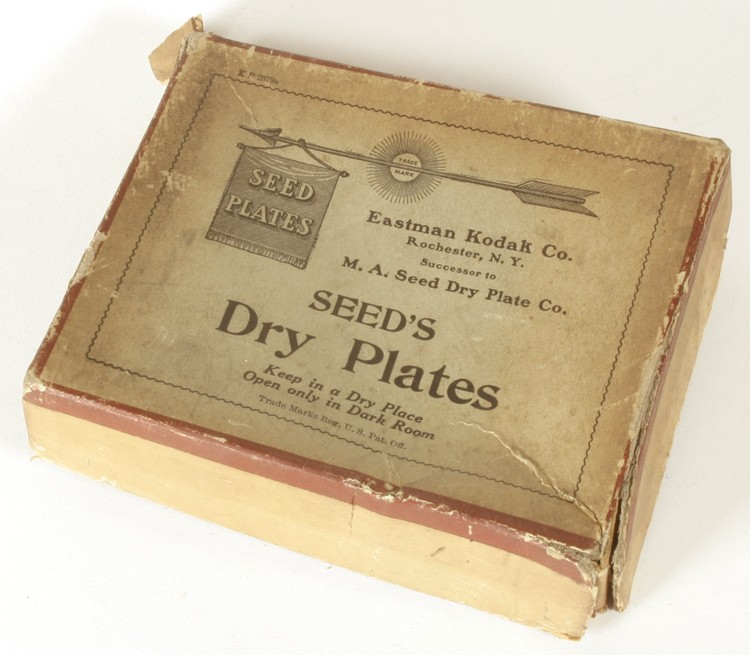 VINTAGE DRY PLATE EMPTY BOX SEEDS DRY PLATES