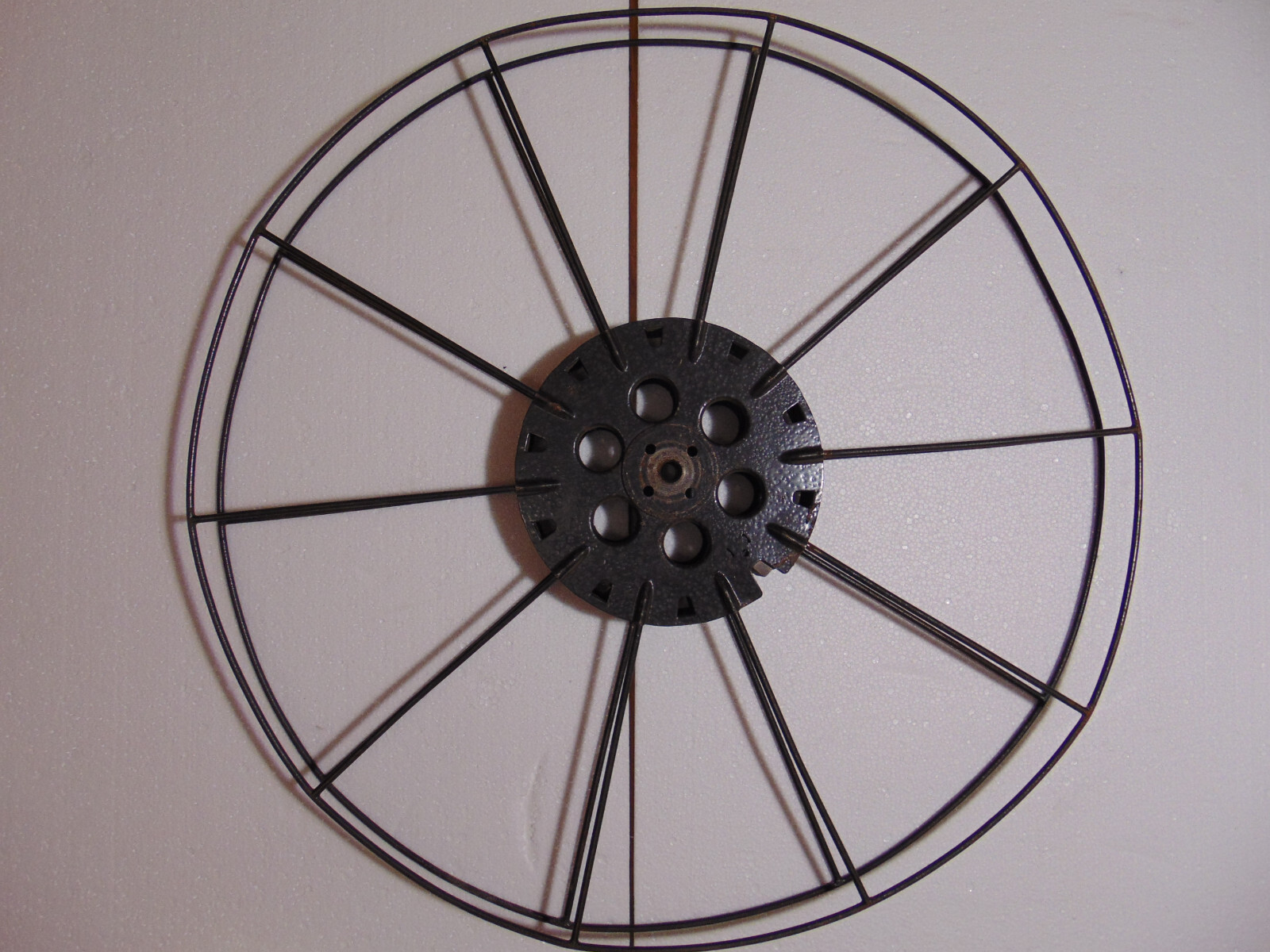 BIG Empty 35mm Film Reel Metal 25″ Movie Take Up 64cm vintage spool wall art