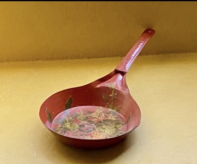 Vintage Vignette Film Reel Holder Sakakuzi Style Bowl Frying Pan Long Handle