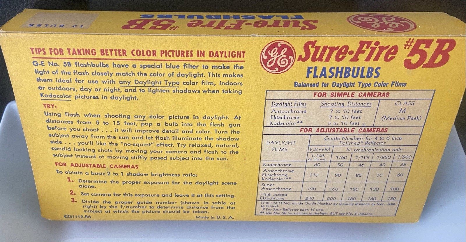 Flashbulbs General Electric Surefire 5b Socket Photography Vintage Camera