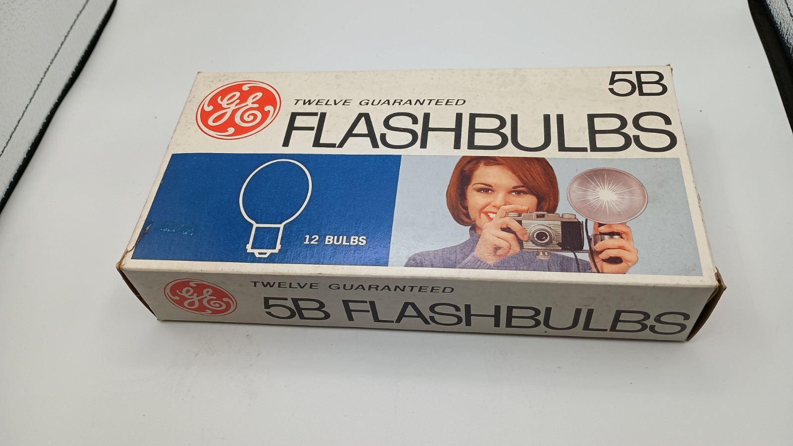 VintageGE Flashbulbs 5B Blue (7 Bulbs) in Original Box Camera Flash &FlashCube(1