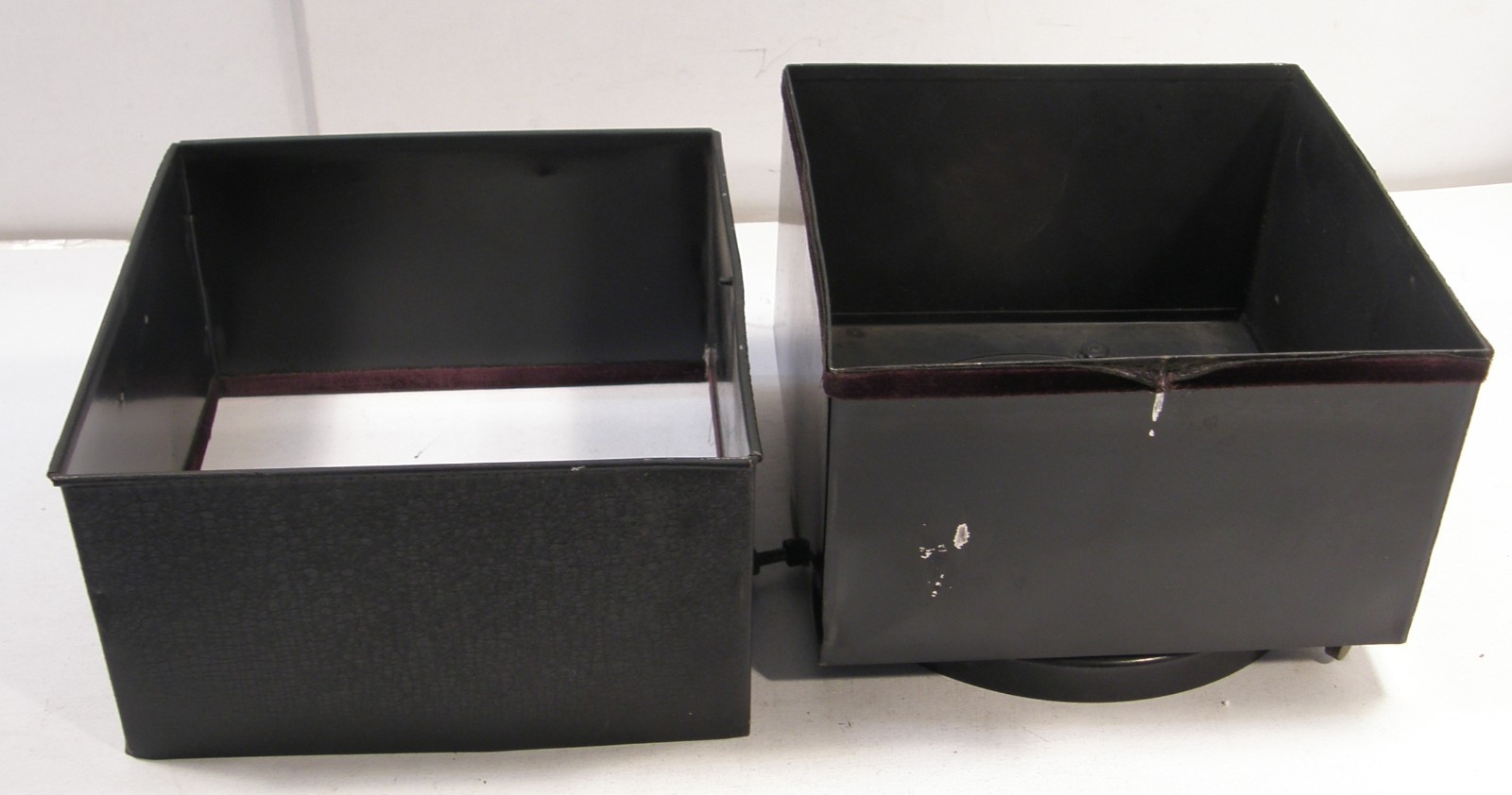 VINTAGE 4.5″ LENS HOOD & SCREEN HOLDER FOR EASTMAN POLA-SCREEN TYPE 1 EKCo