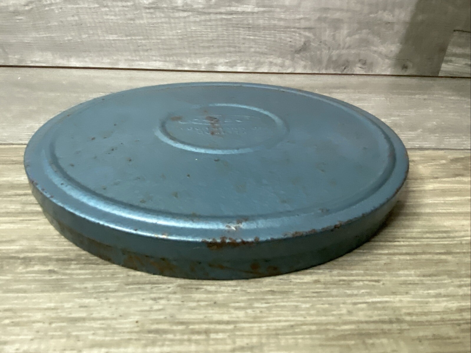 VTG Compco Corp Blue Film Reel With Can Metal Chicago 8mm 400 Feet AMC K-Mart