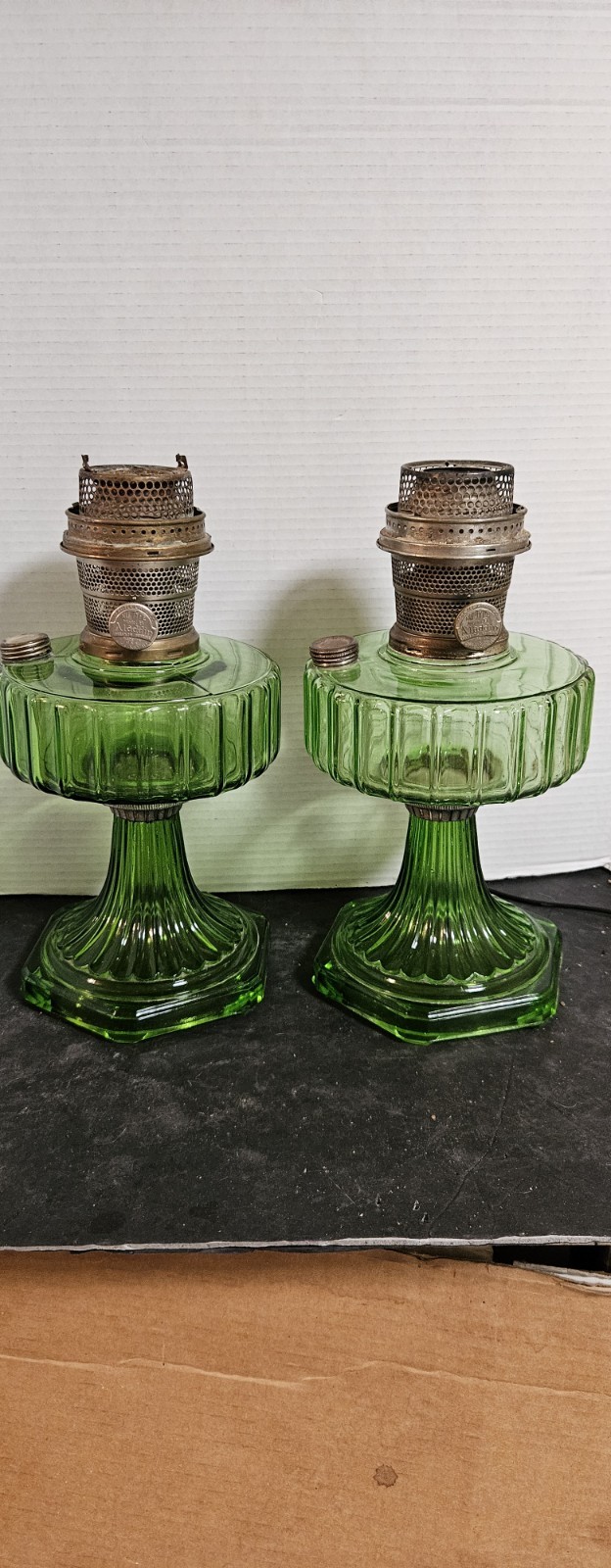 Lot Of 2 VTG 30s Aladdin Nu-Type Model BGreen Oil Lanterns See Pics Great Vtg Co