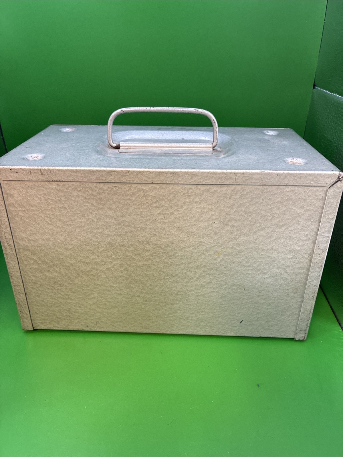 Brumberger Metal 8mm Film Chest Carrying Case W/ 12 Film slots