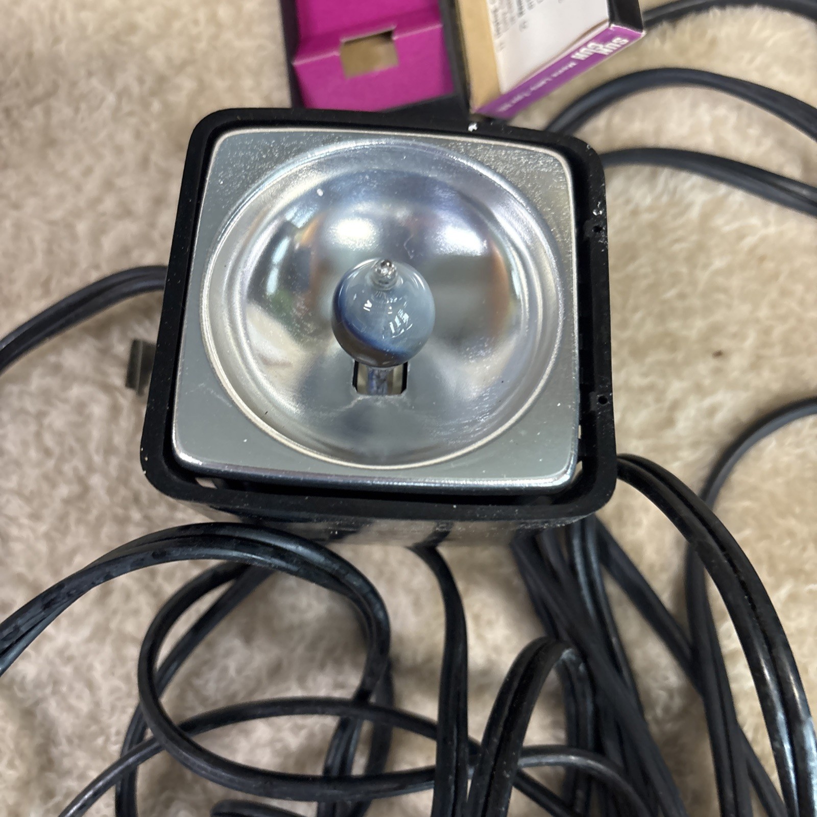 Vintage Sylvania Sun Gun Movie Light SG-50 & Atlas Warner Q-88 Super 8 Light
