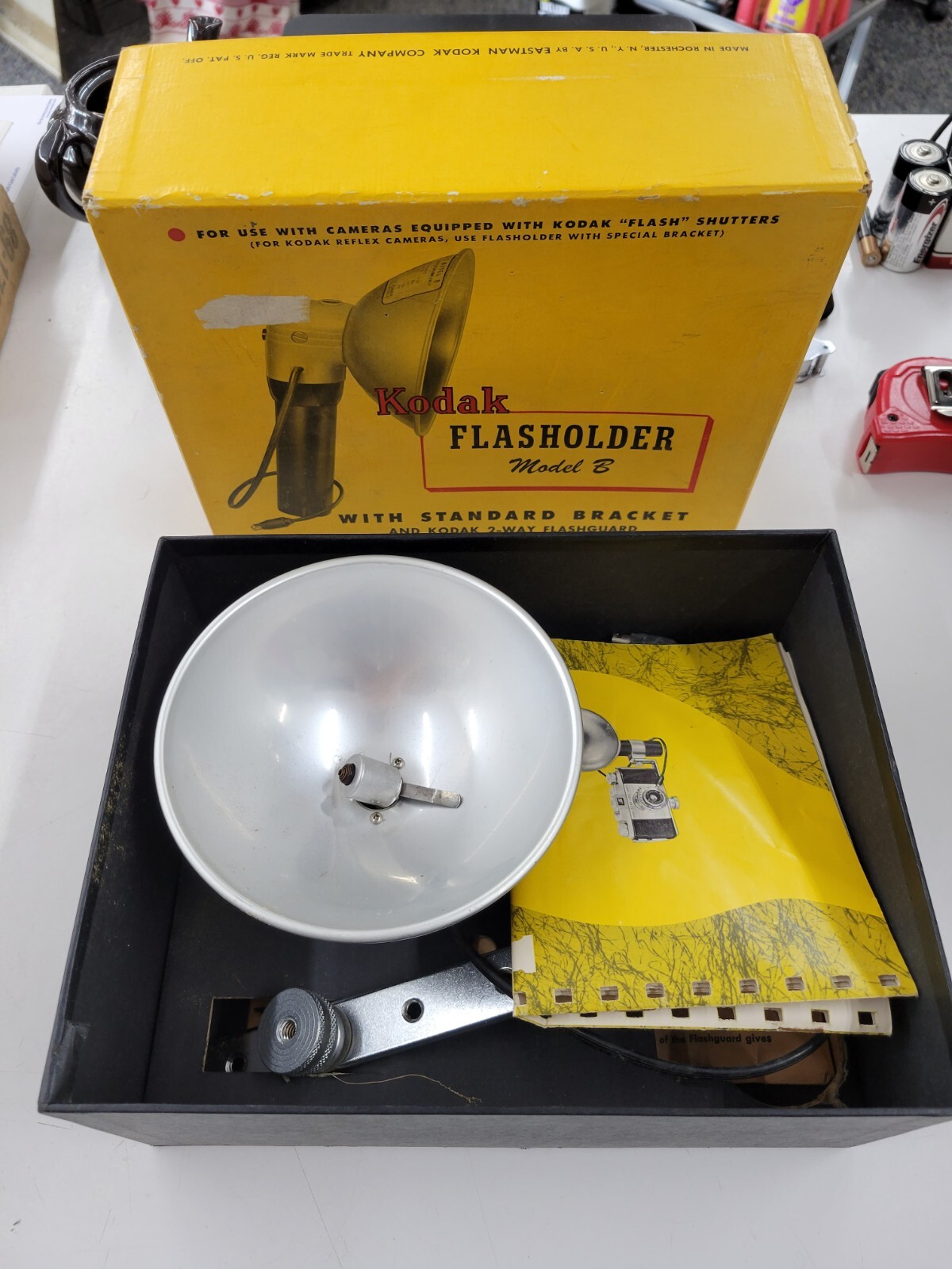 Vintage Kodak Flasholder Model B USA Original Box & Bracket 2 Way Flashguard
