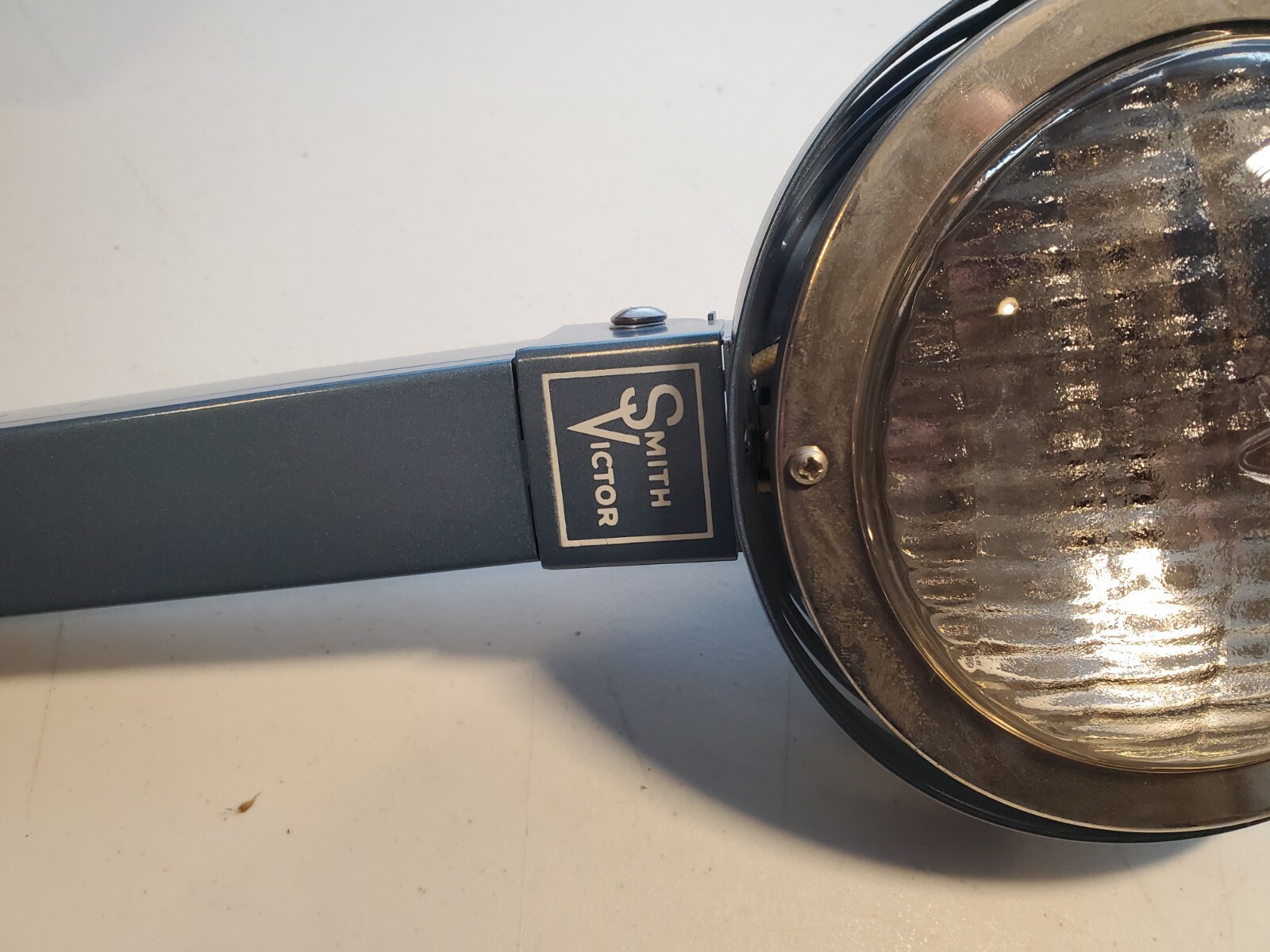 Smith Victor Movie Light L-8 Flood Spot Light Tested Working with original box