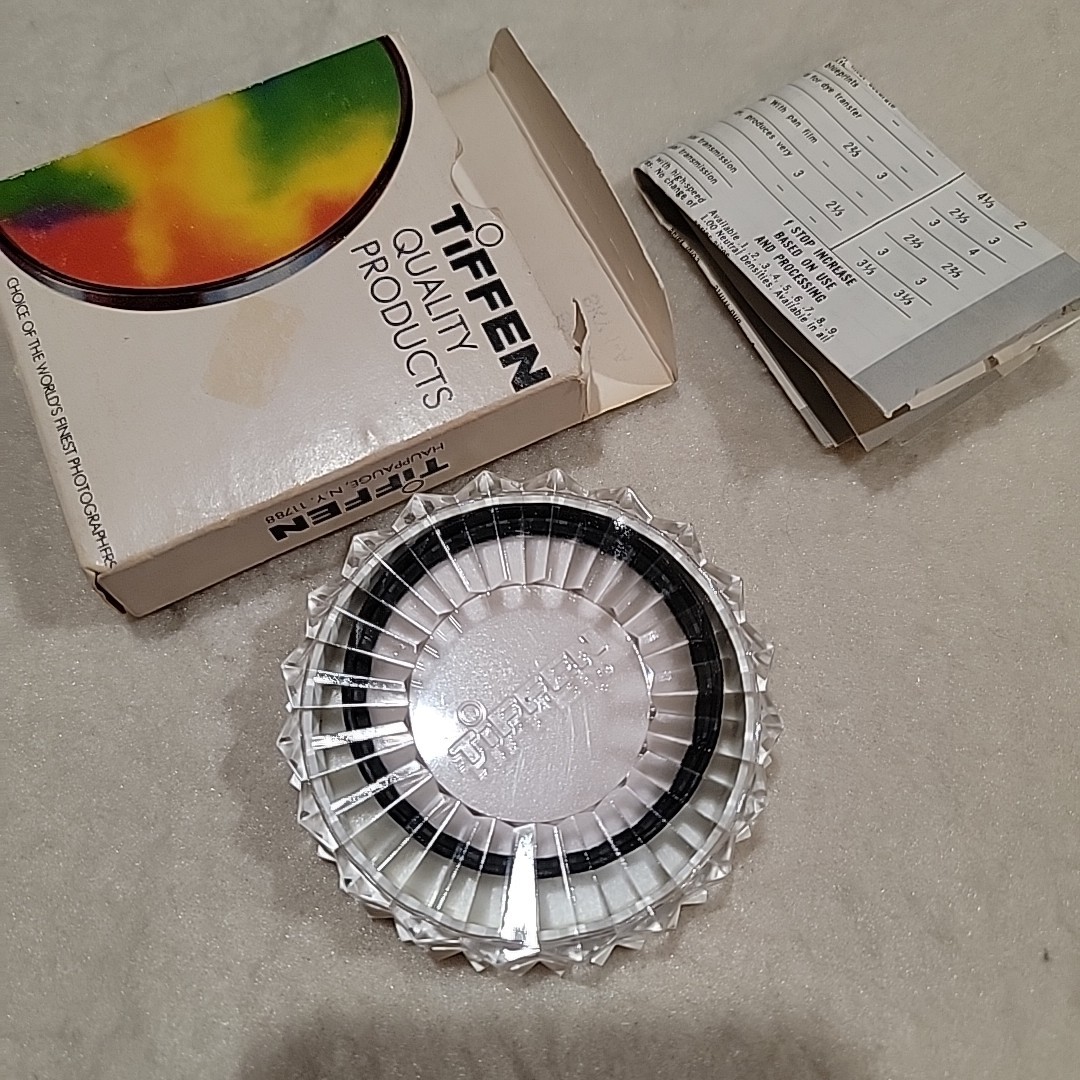 Vintage W Box 1983 ? Tiffen 58mm Black Filter Halation Diffusion Photography Col