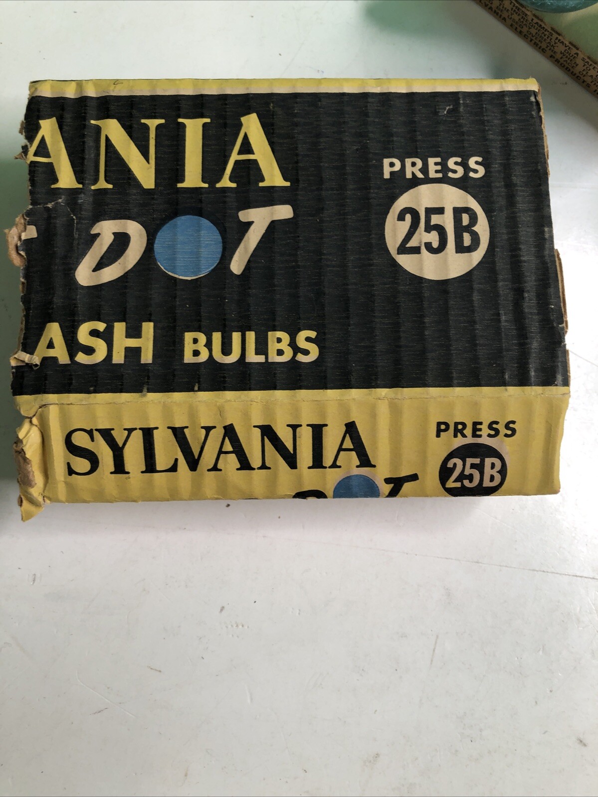 3 VINTAGE SYLVANIA BLUE DOT PRESS NO. 25B SUPERFLASH CAMERA FLASH BULBS Wabash