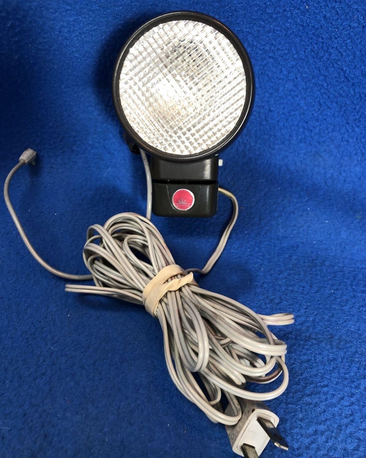 Vintage 1950s Camera Case & Flashes, Walz Flash & Gramercy Aluminum Umbrella