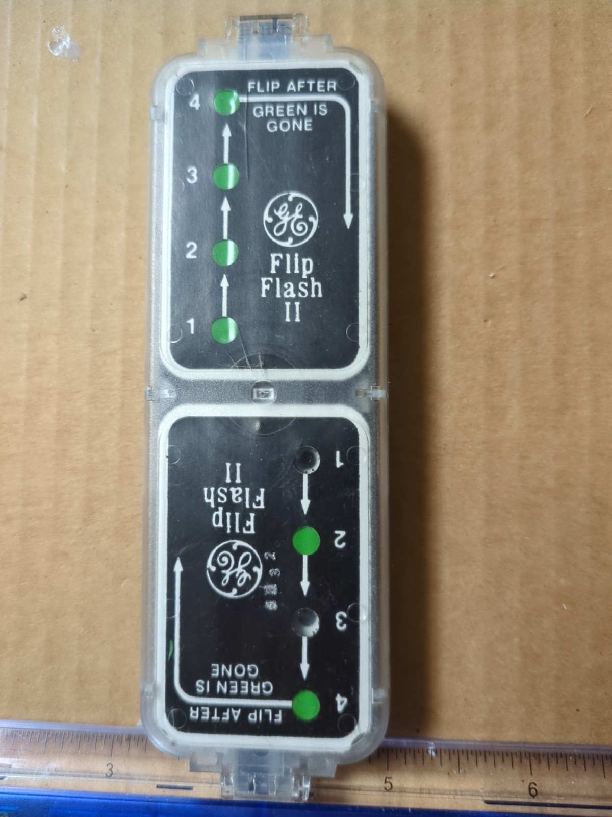 Vintage General Electric Flip Flash Bar For Cameras from 1970’s- 1980’s 6 Unused