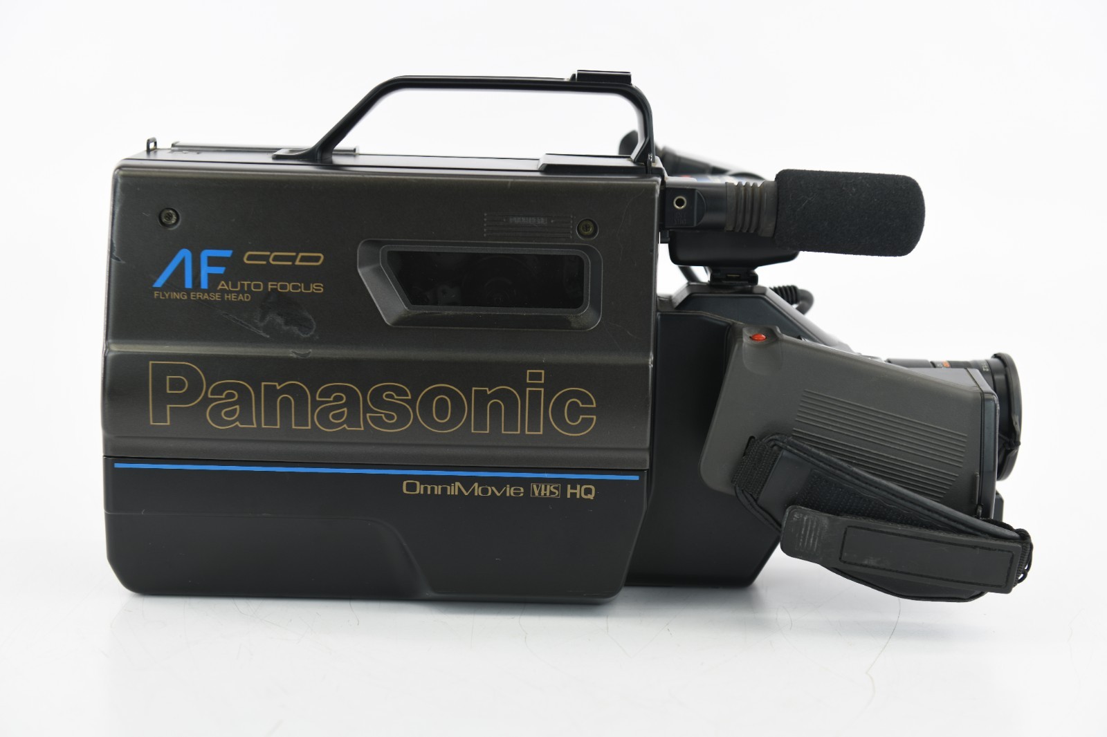1987 Panasonic PV-360D OmniMovie VHS Handheld Camcorder W/ Manual Battery & Case