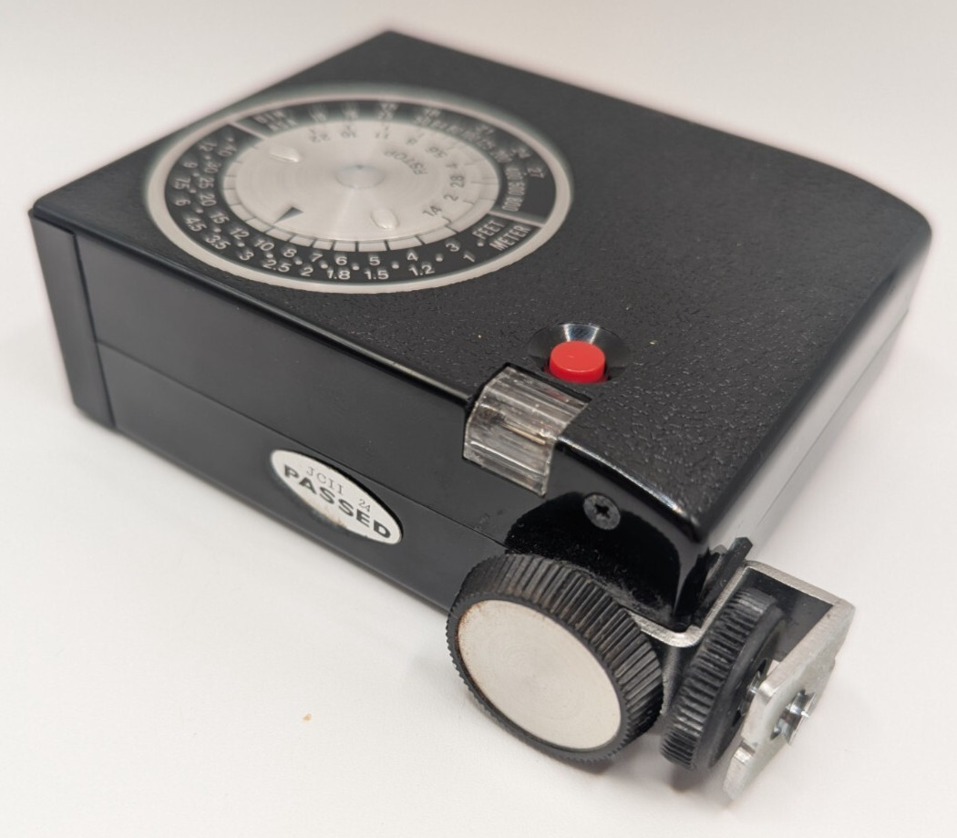 Acme Lite 500 Camera Flash Model 245A Solid State (Vintage)