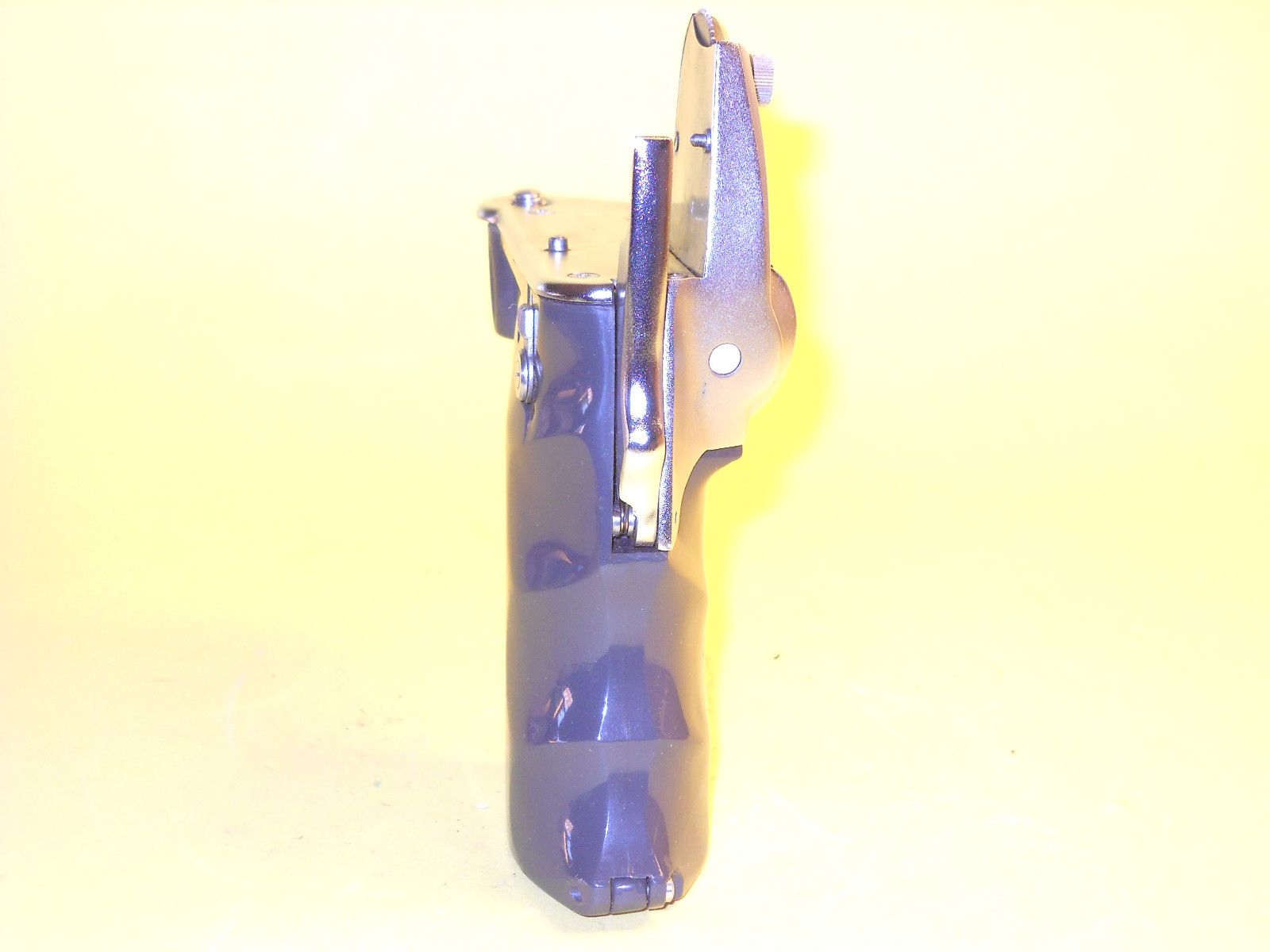 Elmo Zoom Grip model C, for Elmo Zoom 8-CZ in very good condition
