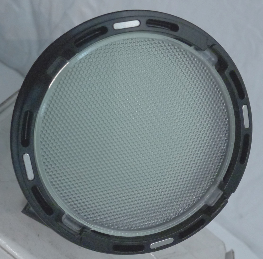 Bounce Round 3″ Head Dome With Green Filter AND Diffuser for Flash – Magnetic