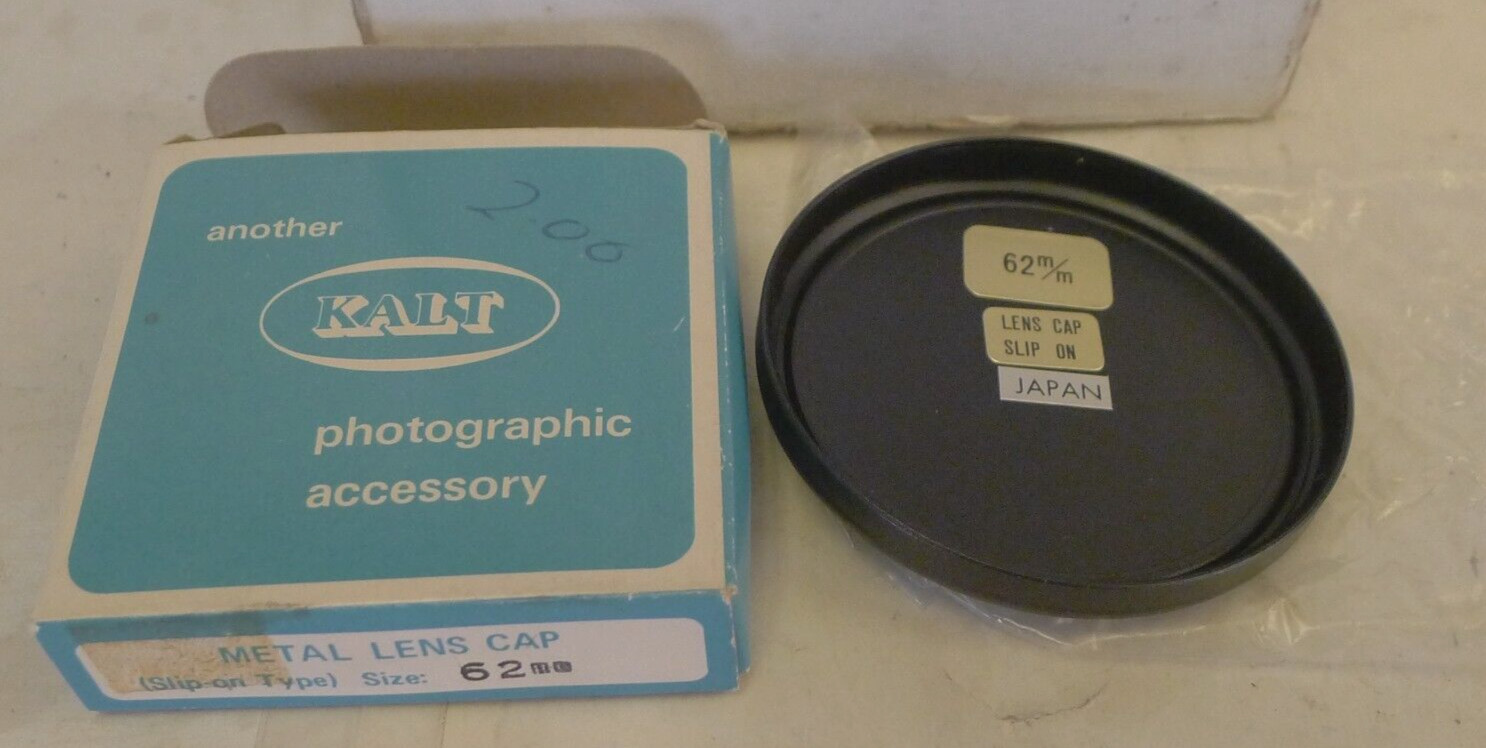 Kalt 62mm Slip On Metal Lens Cap with Original Box – NOS – Japan Made