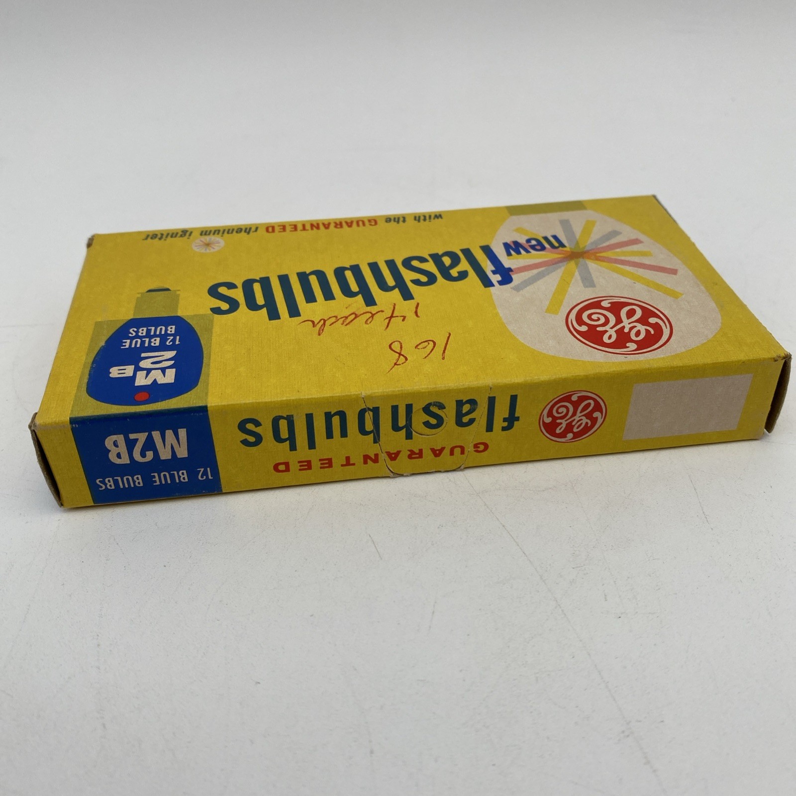Camera General Electric GE M2B Flashbulbs 12 Bulb Pack Unused Vintage