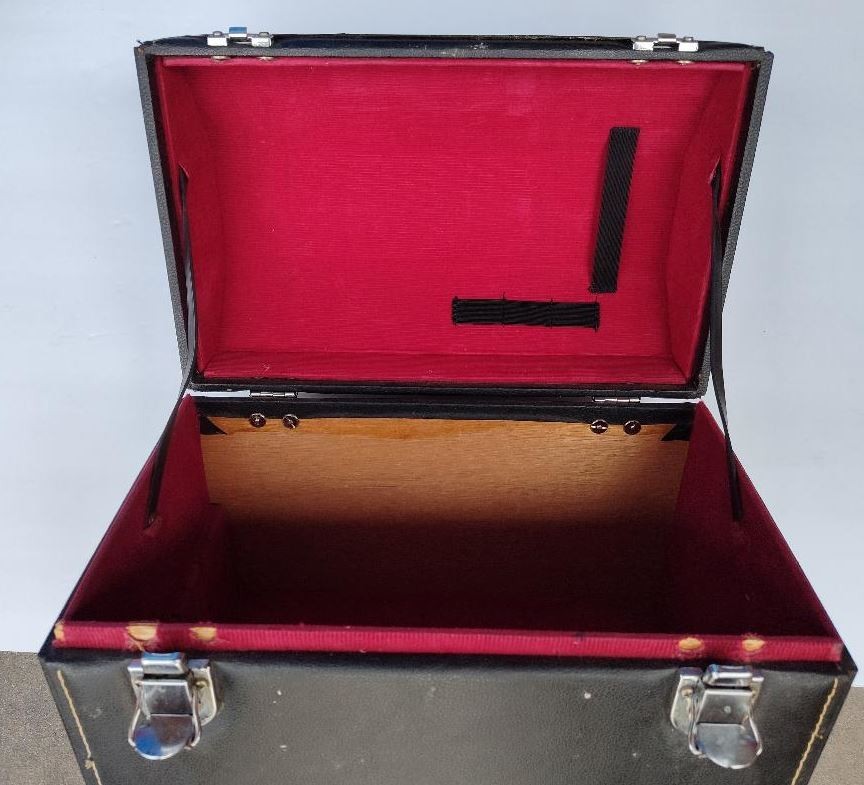Vintage Horseman Genuine Camera Case (Black)