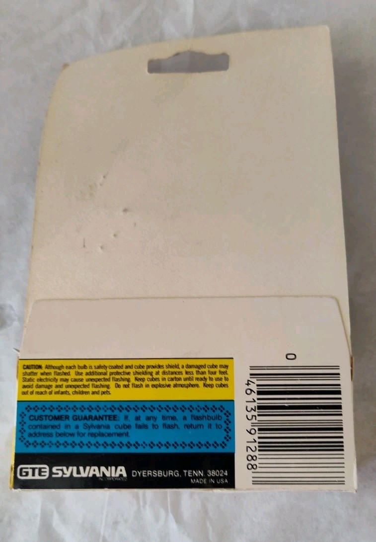 Vintage Sylvania Blue Dot FLASH CUBES FlashCubes 3 Cubes 12 Flashes FREE SHIP