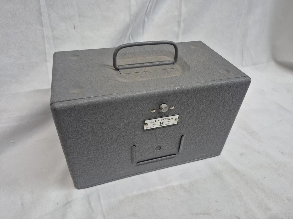 8MM Film Movie Reel Storage Case w/ Home Movie Worlds Fair 1962 Zoo Lake