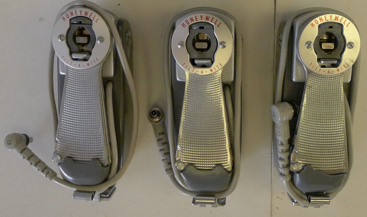 Honeywell Tilt-A-Mite Cold Shoe Fan Flash Unit Collapsible – Lot of 3 – Japan