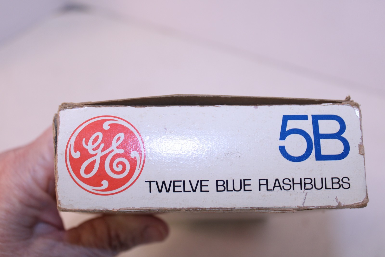 VINTAGE GENERAL ELECTRIC GE 5B BLUE CAMERA FLASH BULBS BOX OF 9