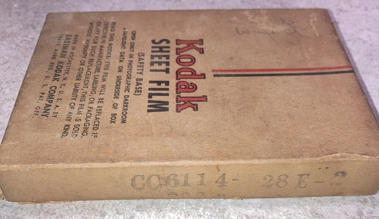 Kodak 3 1/4 x 4 1/4 Sheet Film Portrait Panchromatic 24 Sheets EXP 10/47 DETAILS