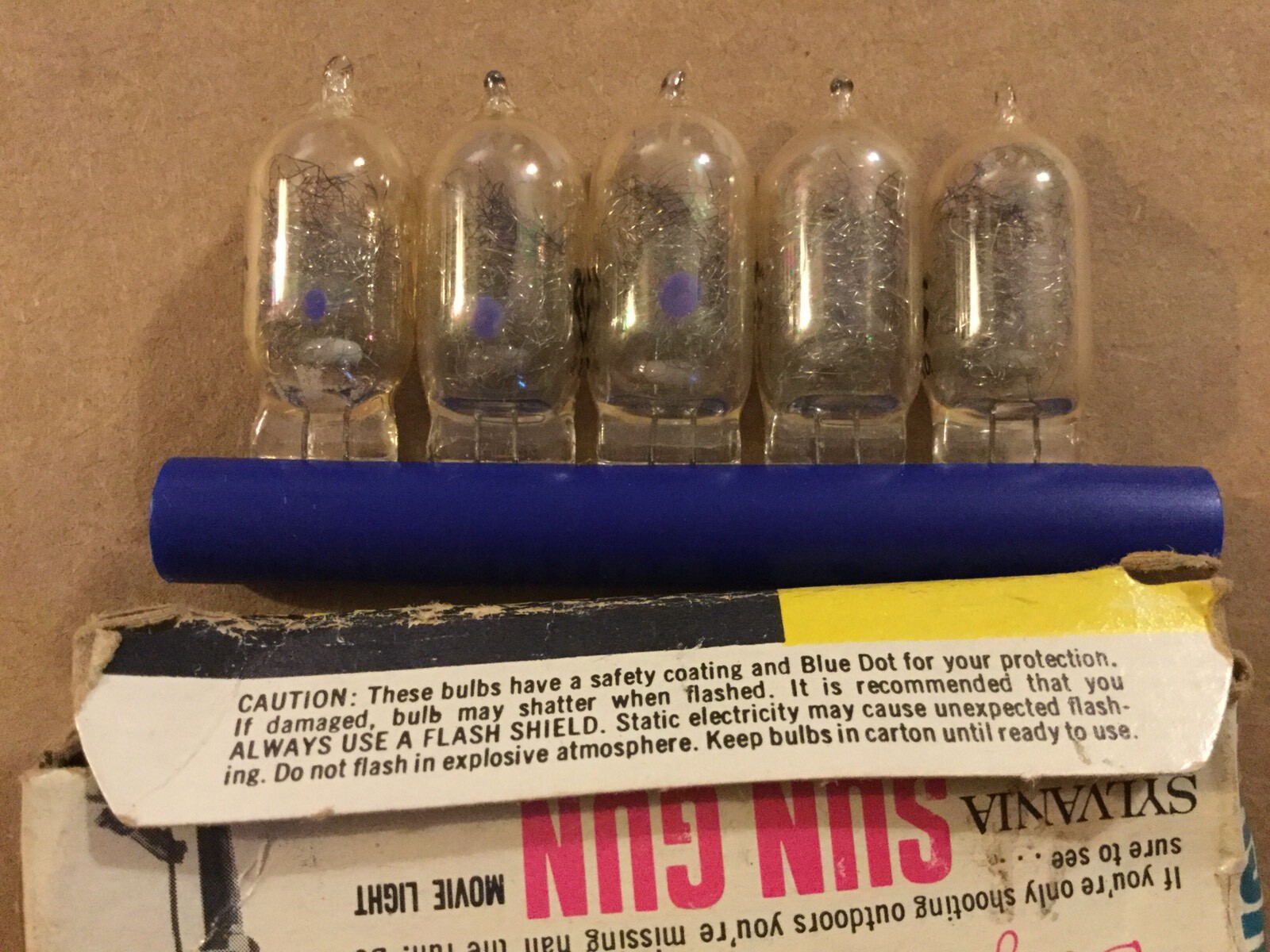 Vintage Set Of 5 Sylvania Blue Dot AG1 Clear Camera Flashbulbs Bulbs W/ Box