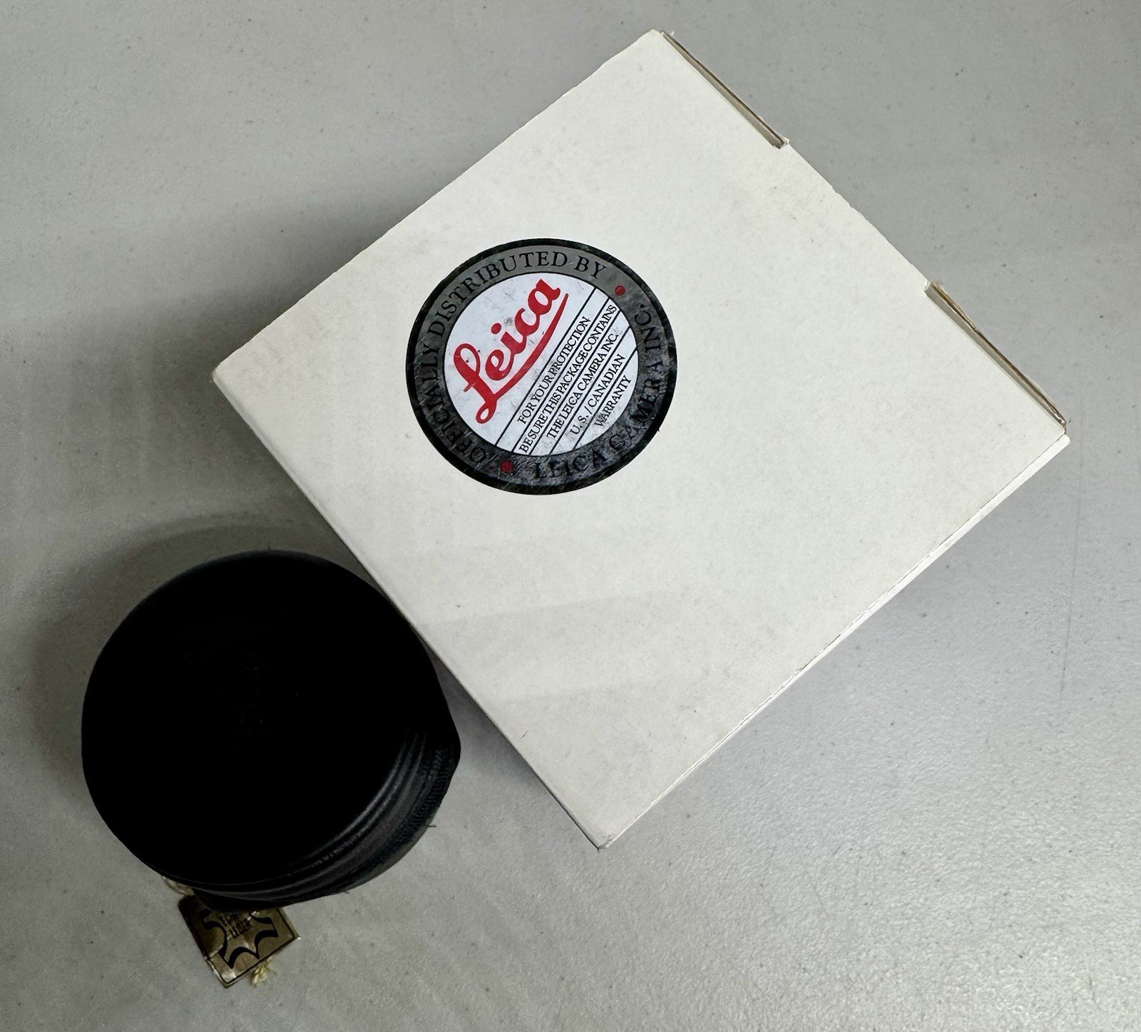 LEICA ELMARIT-R 19 19mm f/2.8 empty BOX plus Original Leather Pouch for Lens