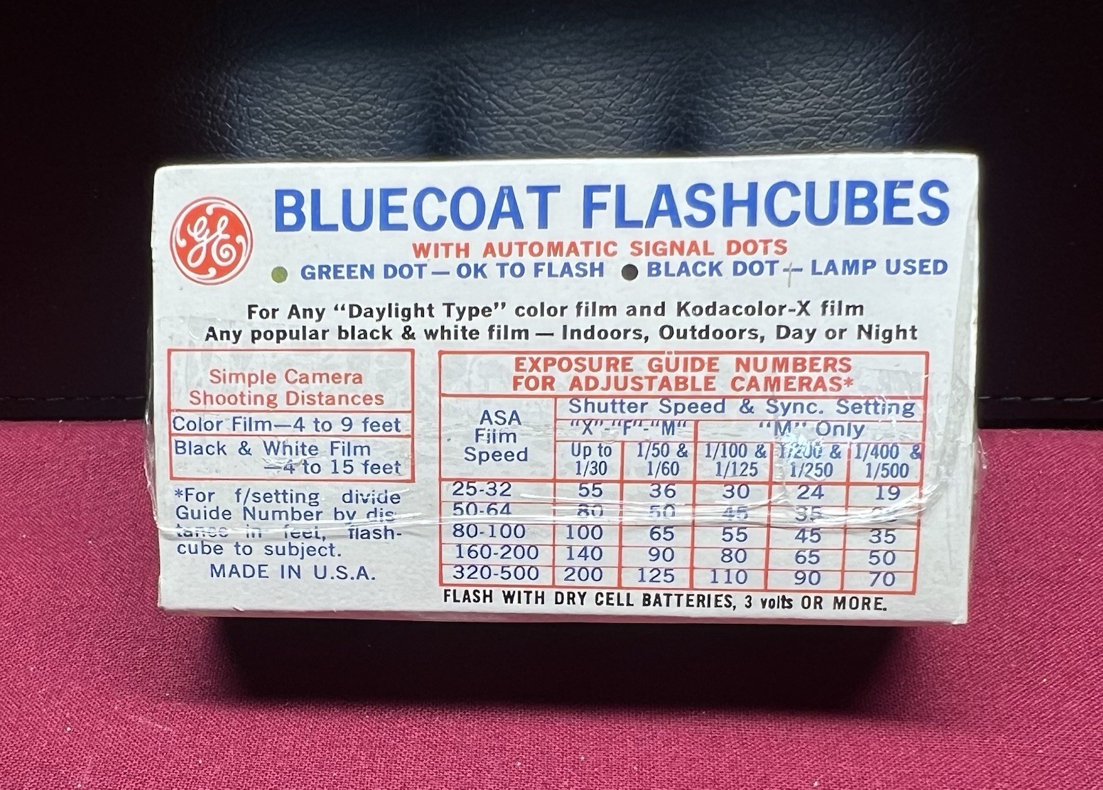 Vintage Camera Flashbulbs GE Bluecoat 3 Cubes/12 Flashes
