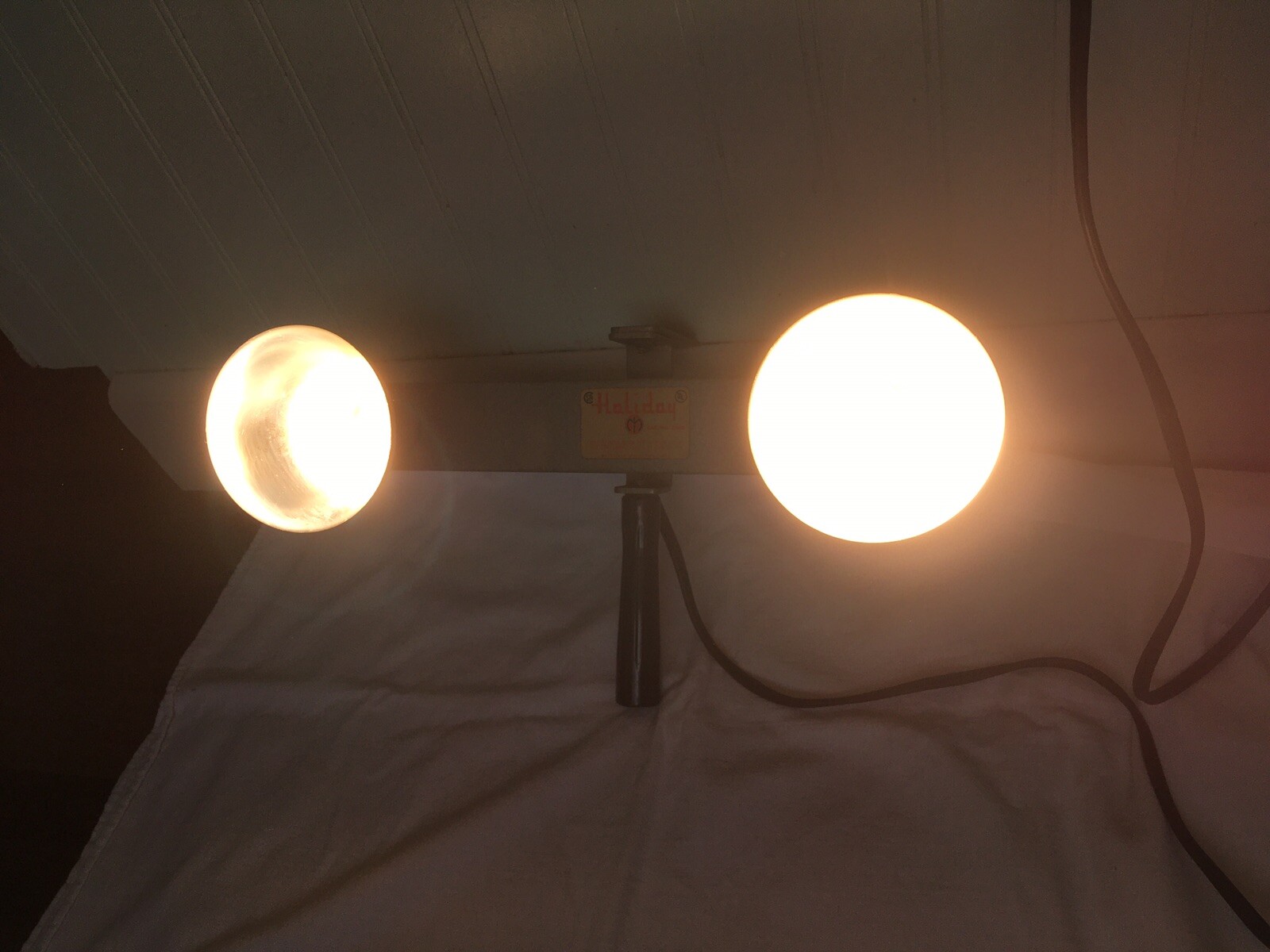 VTG WORKS GREAT! Holiday Movie Camera Light Bar Cat. No. 2200 – 3 BULBS INCLUDED