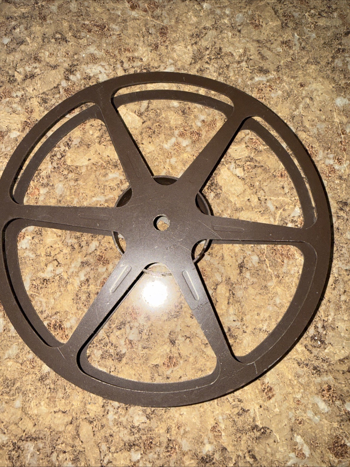 16 mm VINTAGE Motion Picture Film Projector Reel Empty 7″ Brown