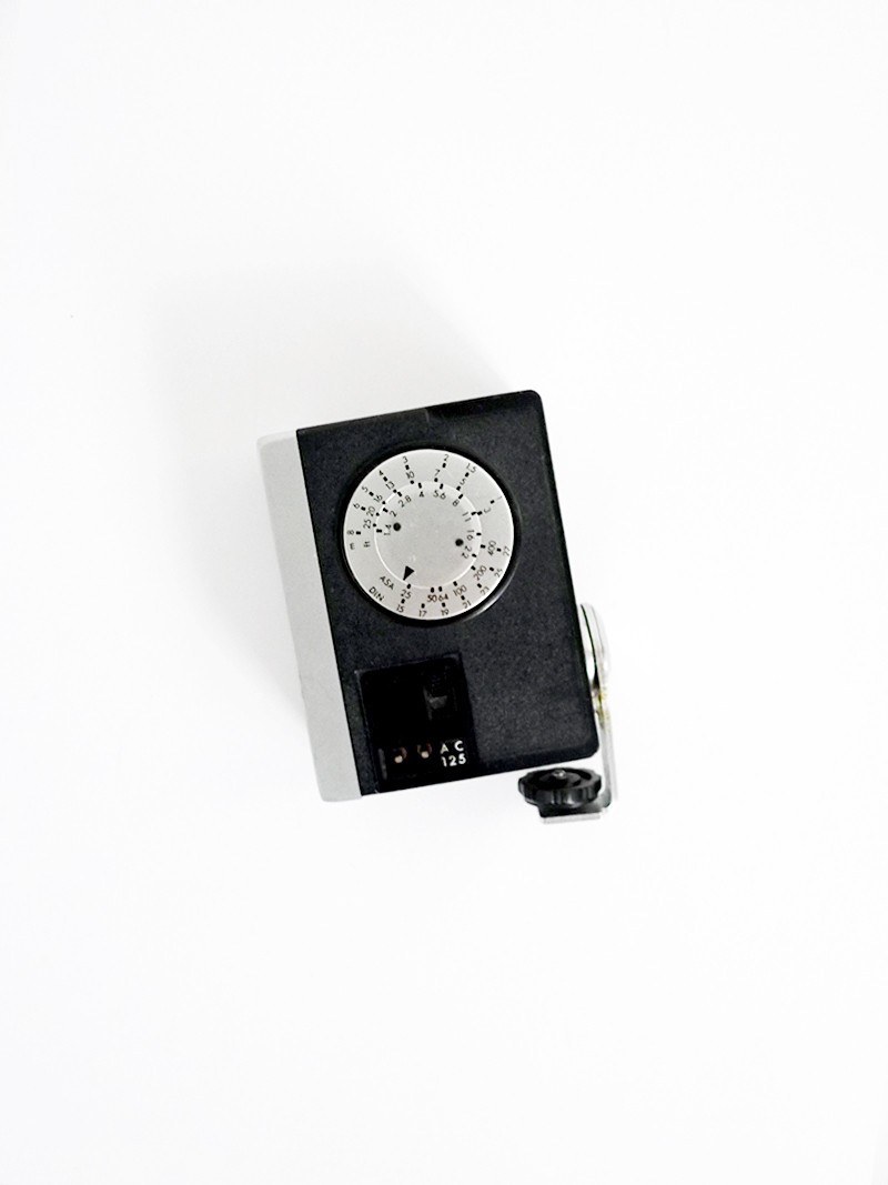 RETRO VINTAGE KAKO HI-BEAM II Camera Flash + Power Cord TESTED For Parts Japan