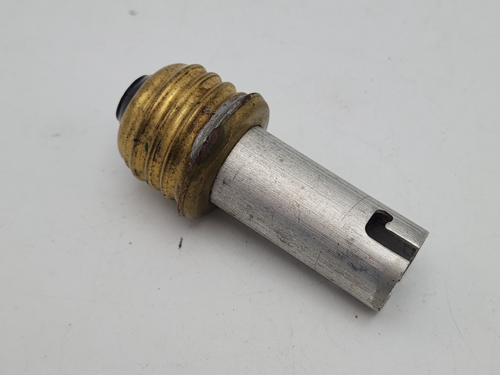 Vintage Camera Flash Bulb Adapter #5 #25 5B to Screw Base Press 22 Graflex