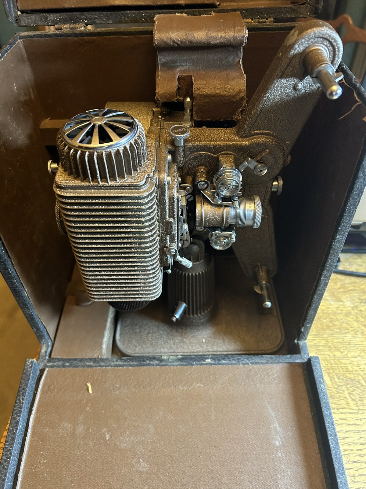 Storage And Carry Case For Revere Model 85 8mm Projector