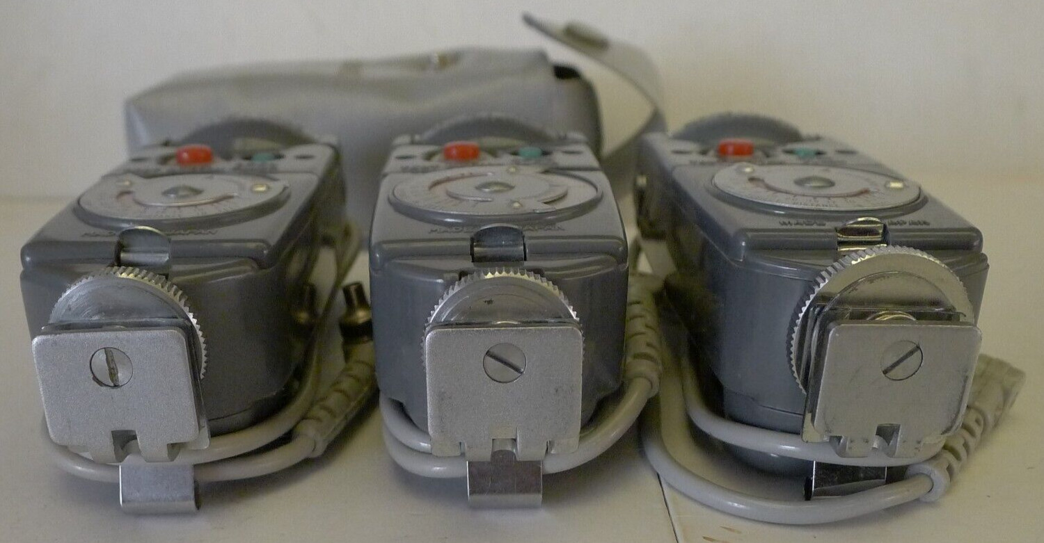 Honeywell Tilt-A-Mite Cold Shoe Fan Flash Unit Collapsible – Lot of 3 – Japan