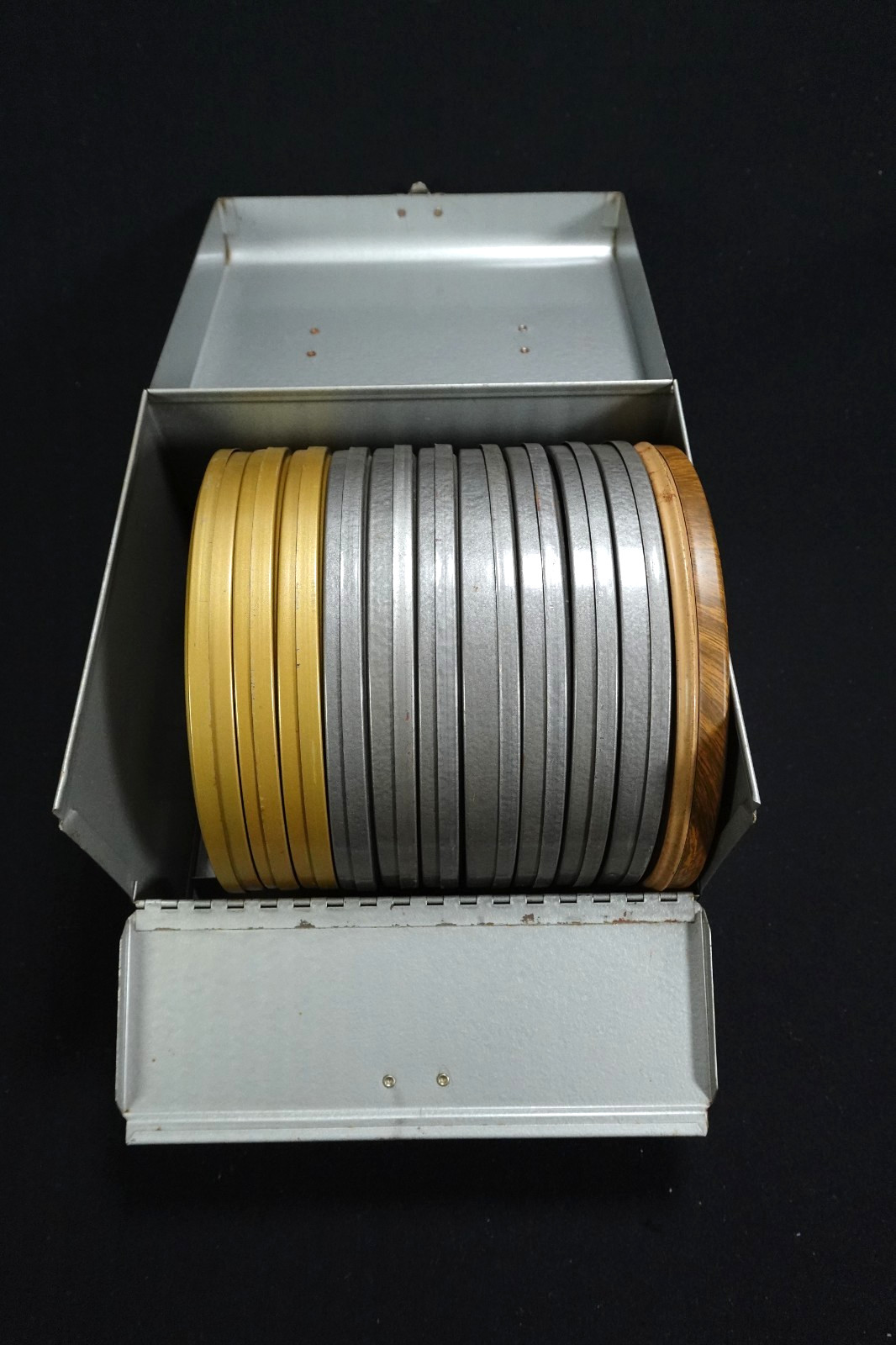 1960 Logan De Luxe Movie Reel Chest 11 – 8MM Cans/ EmptyContainers Only No Reels